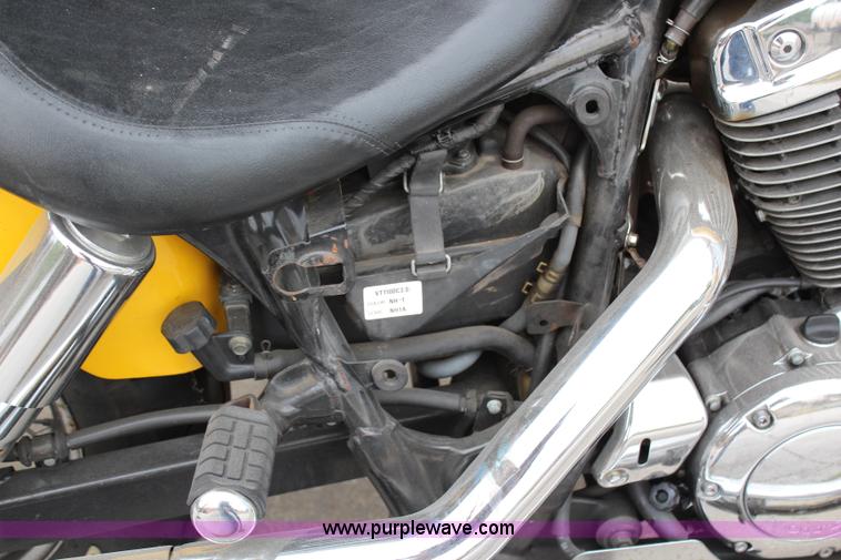 image for item X9397 1995 Honda motorcycle