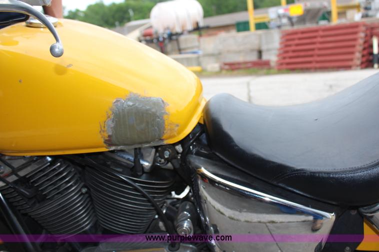 image for item X9397 1995 Honda motorcycle