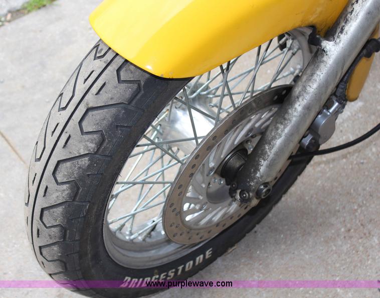 image for item X9397 1995 Honda motorcycle