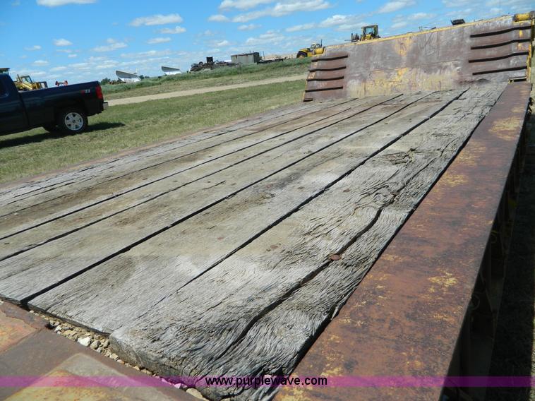 image for item Y9264 1975 Load King low boy trailer