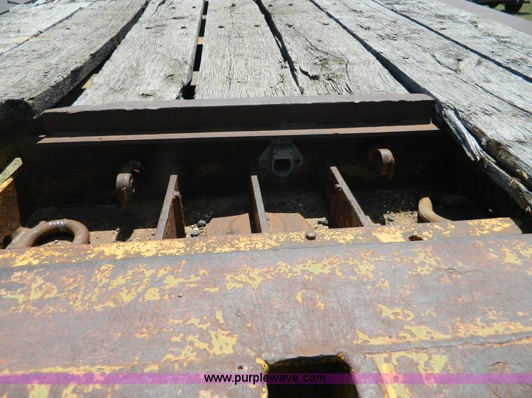 image for item Y9264 1975 Load King low boy trailer