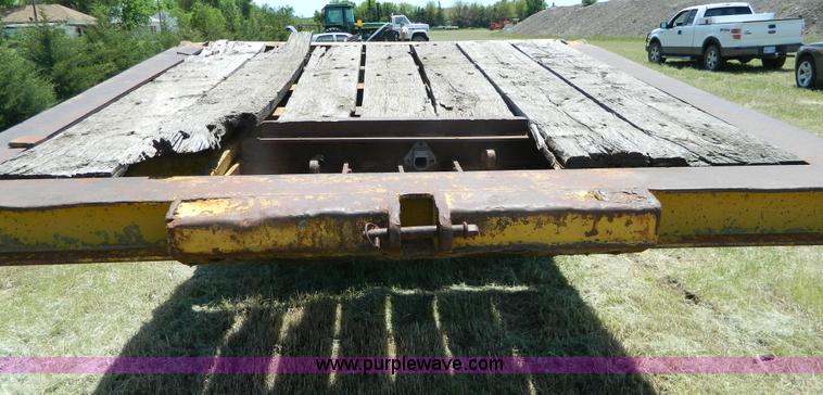 image for item Y9264 1975 Load King low boy trailer