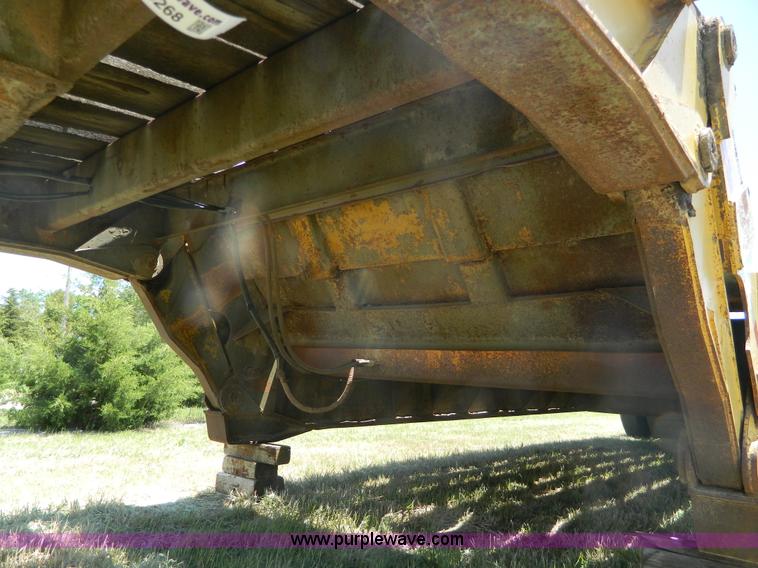 image for item Y9264 1975 Load King low boy trailer