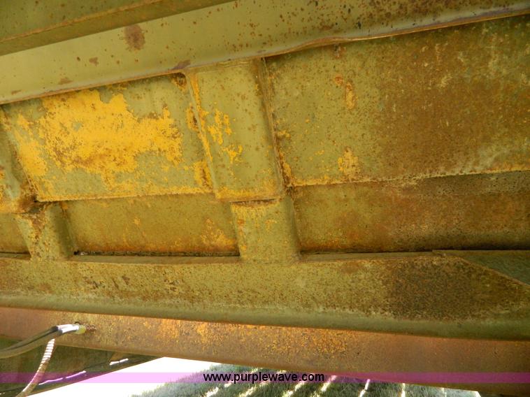 image for item Y9264 1975 Load King low boy trailer