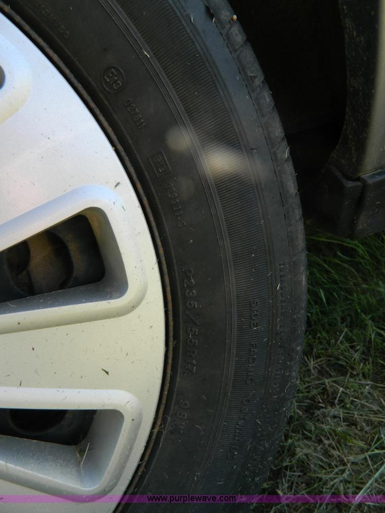 image for item Y9266 2006 Ford Crown Victoria Police Interceptor