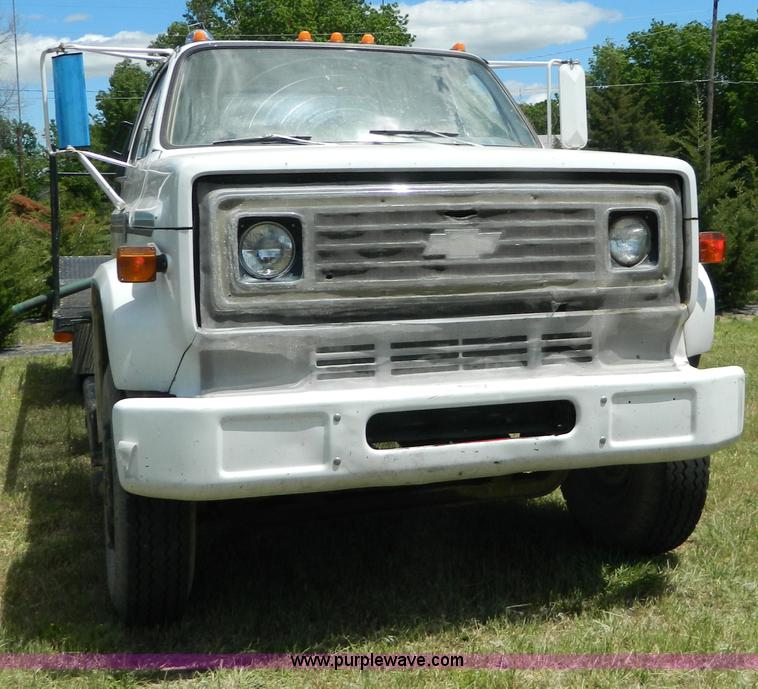 image for item Y9267 1975 Chevrolet C65