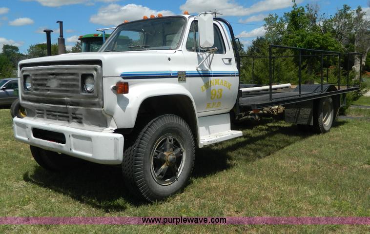 image for item Y9267 1975 Chevrolet C65