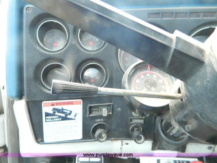 image for item Y9267 1975 Chevrolet C65