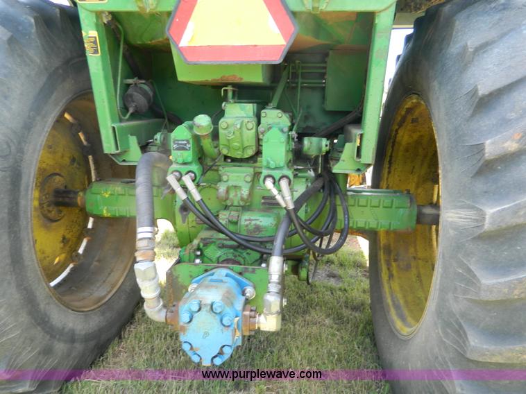 image for item Y9268 1976 John Deere 4430 tractor