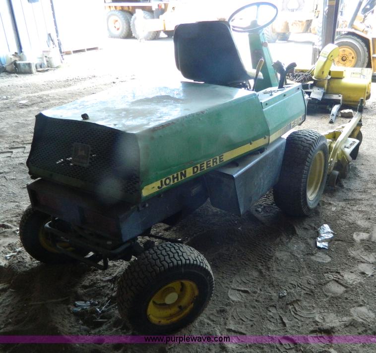 image for item Y9273 John Deere F910 mower