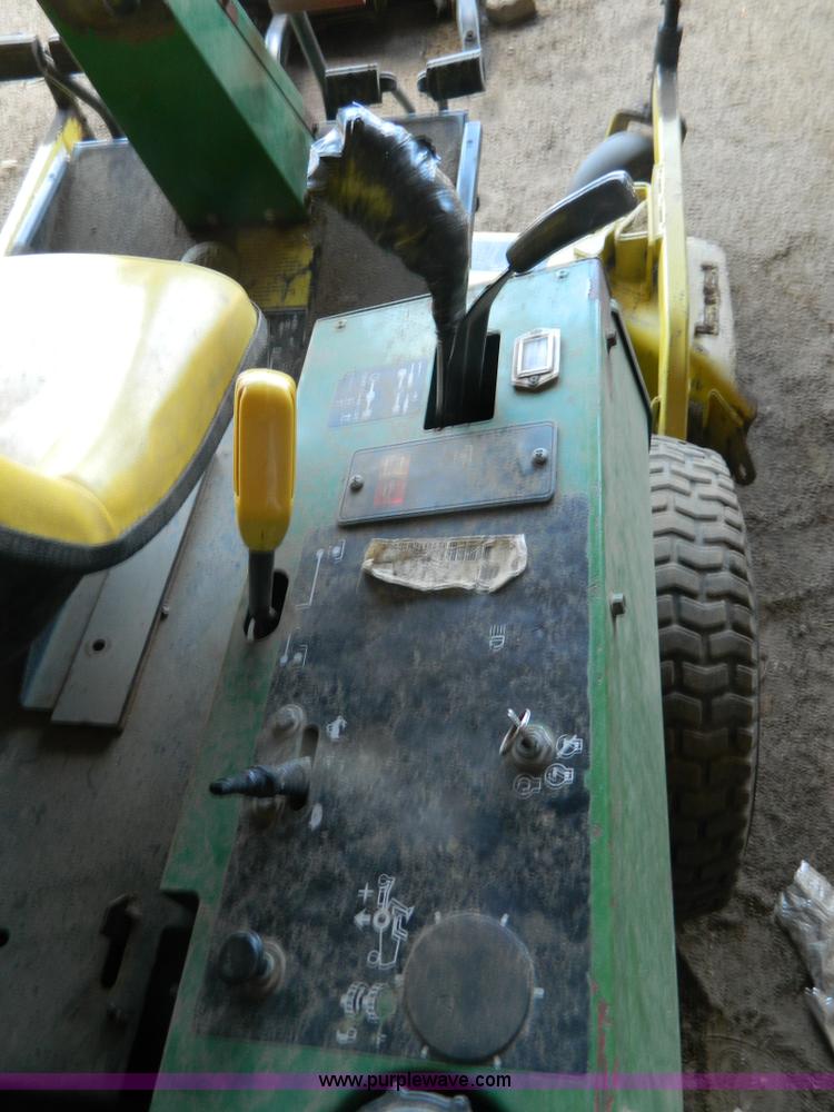 image for item Y9273 John Deere F910 mower