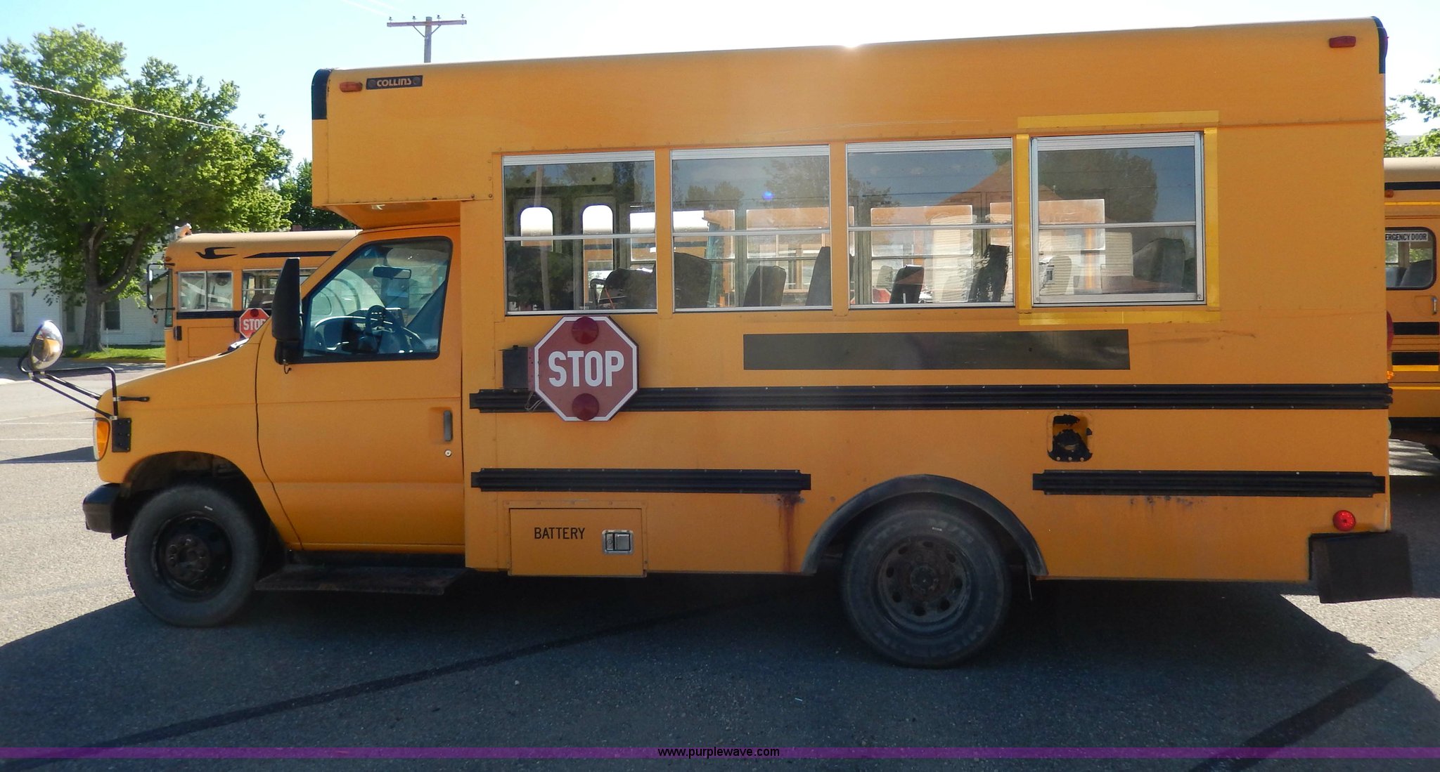 1998 Ford Collins school bus in Chapman, KS Item D8092 sold Purple Wave