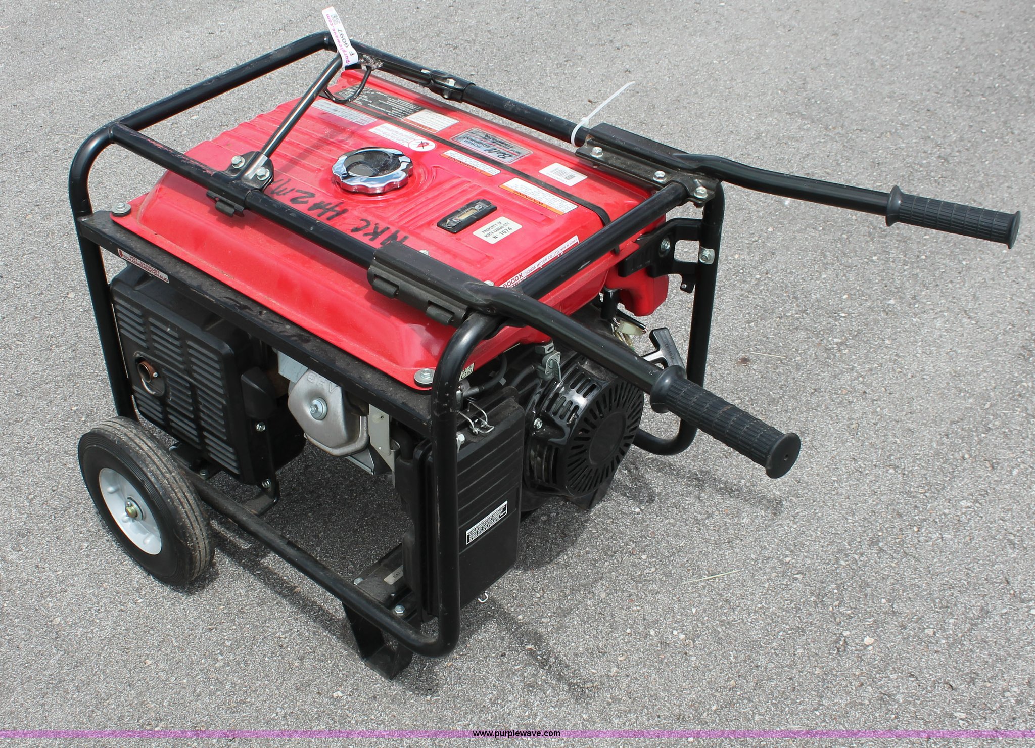 Honda EB5000 generator in North Kansas City, MO Item F9097 sold