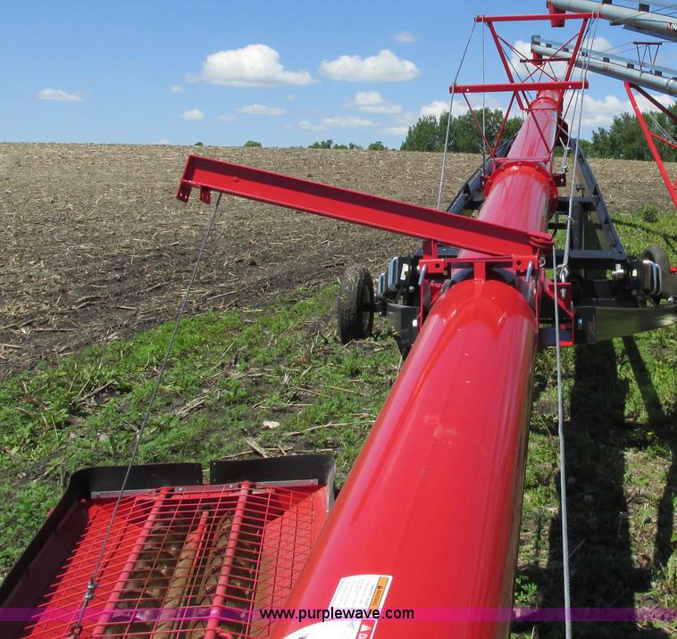 image for item A8548 2010 Wheatheart SA1371 grain auger