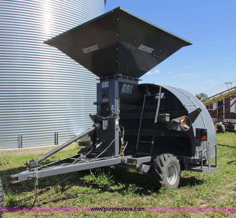 image for item A8554 2010 Loftness GBL grain bag loader