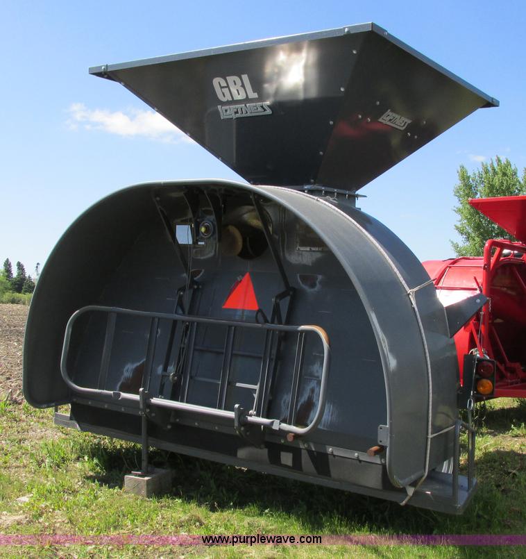 image for item A8554 2010 Loftness GBL grain bag loader
