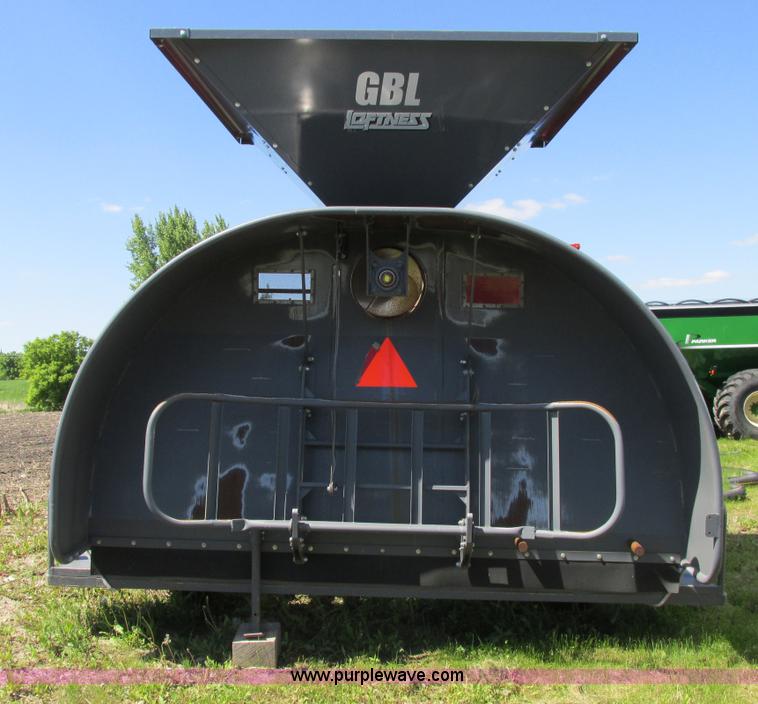 image for item A8554 2010 Loftness GBL grain bag loader