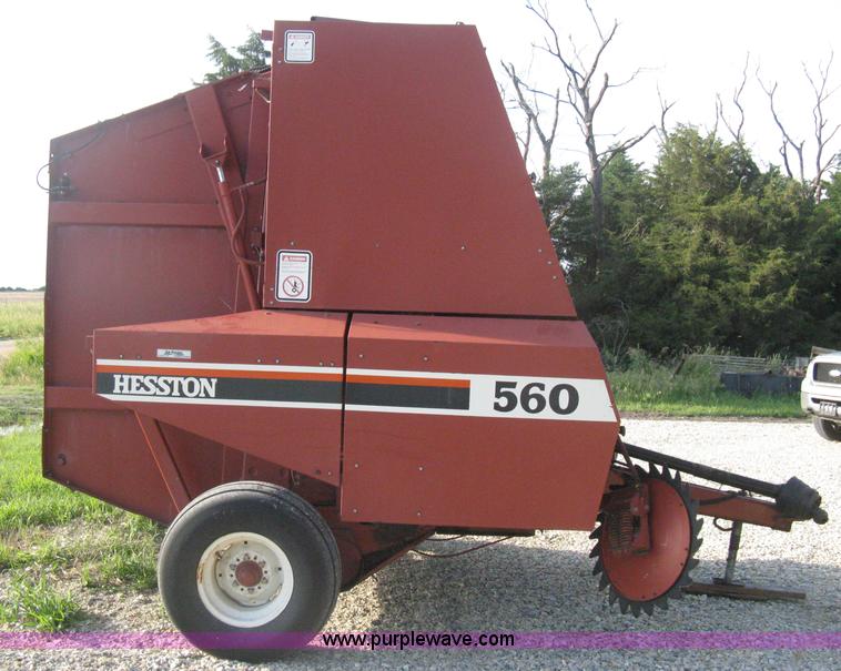 image for item D8399 1989 Hesston 560 round baler