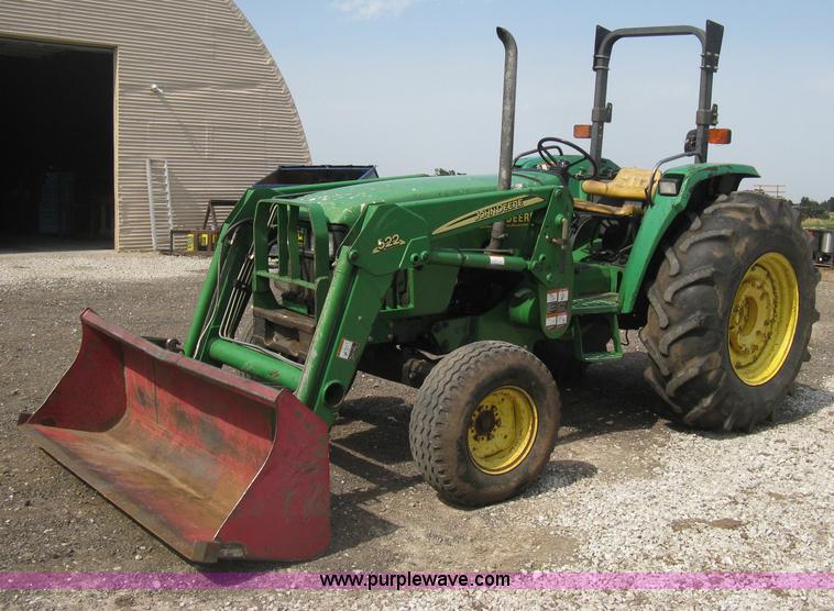 image for item D8400 1998 John Deere 5510 tractor