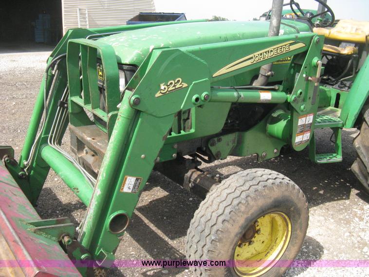 image for item D8400 1998 John Deere 5510 tractor