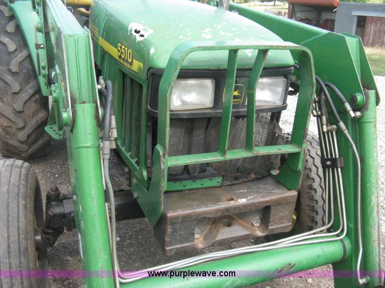 image for item D8400 1998 John Deere 5510 tractor
