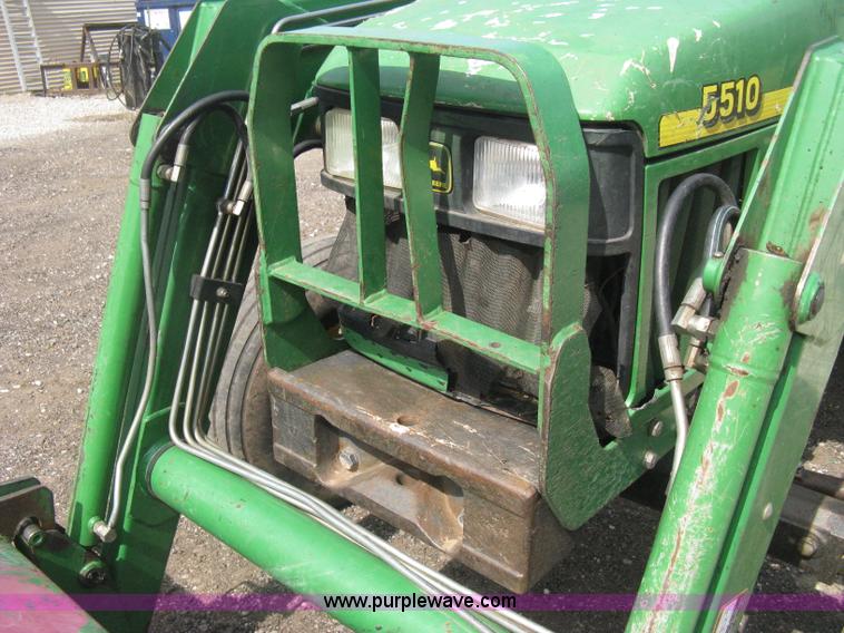 image for item D8400 1998 John Deere 5510 tractor