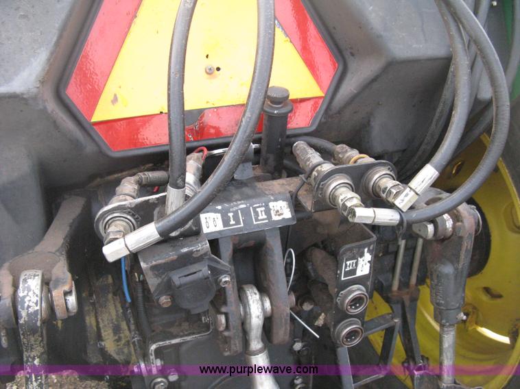 image for item D8400 1998 John Deere 5510 tractor