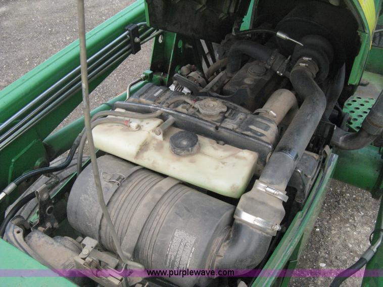 image for item D8400 1998 John Deere 5510 tractor