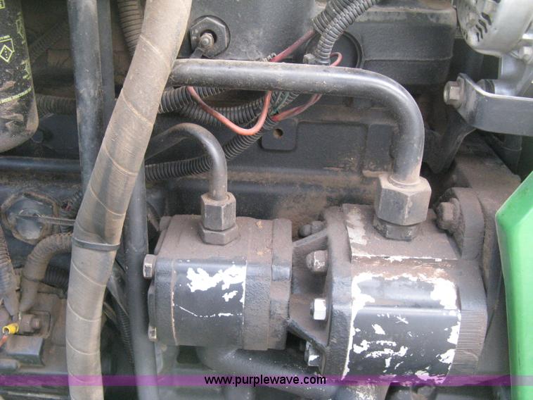 image for item D8400 1998 John Deere 5510 tractor