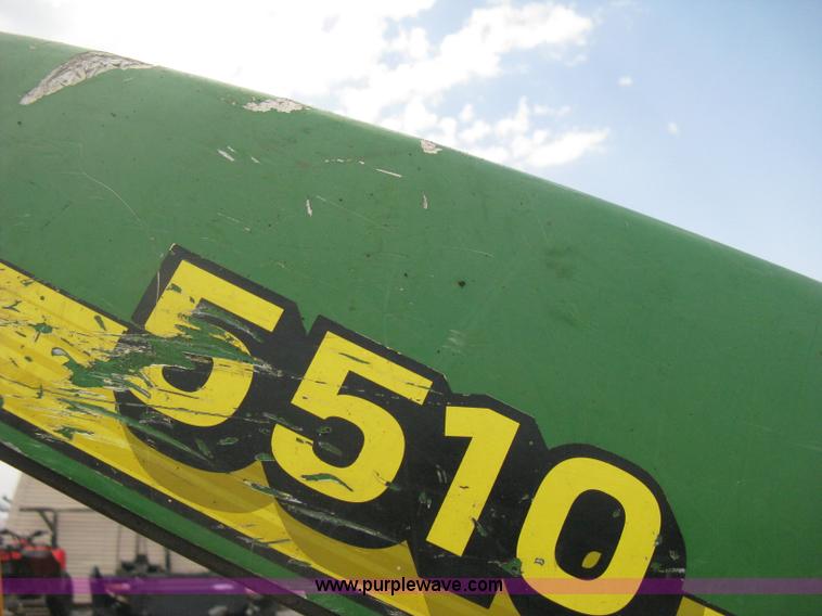 image for item D8400 1998 John Deere 5510 tractor