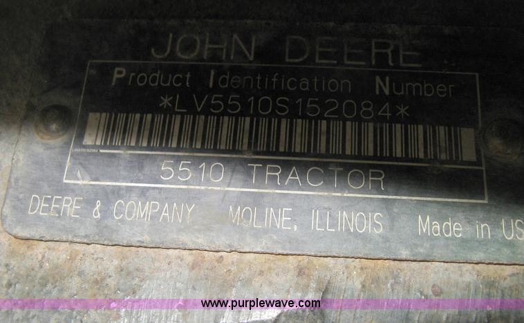 image for item D8400 1998 John Deere 5510 tractor