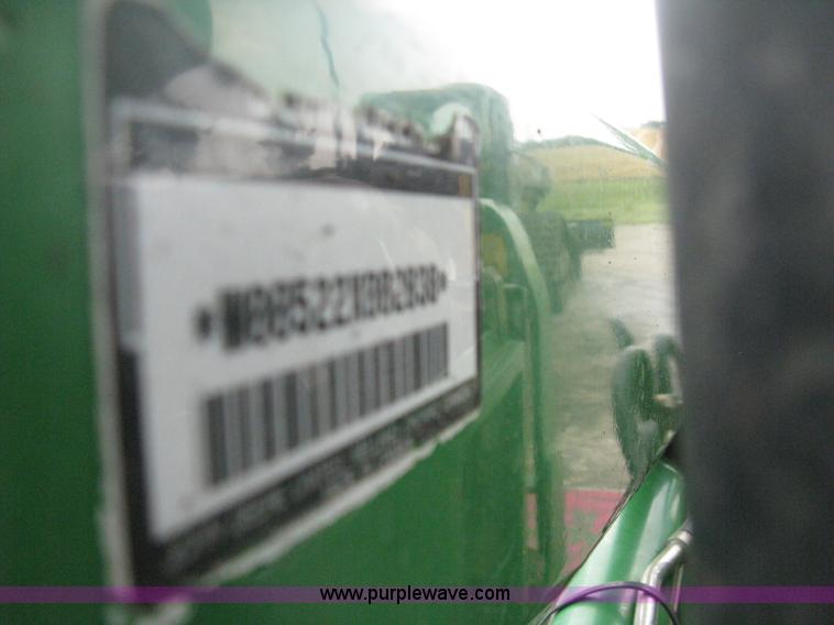 image for item D8400 1998 John Deere 5510 tractor