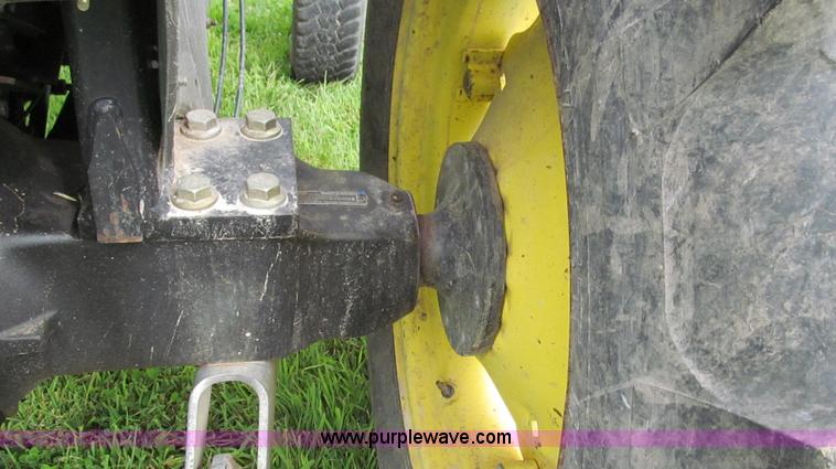 image for item E3993 2003 John Deere 5320 tractor