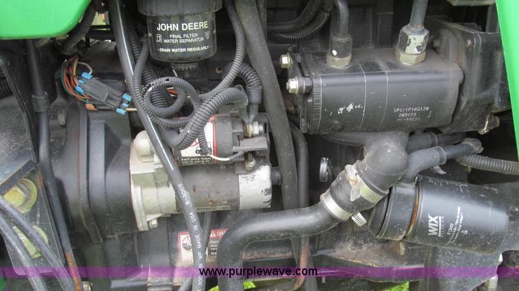 image for item E3993 2003 John Deere 5320 tractor