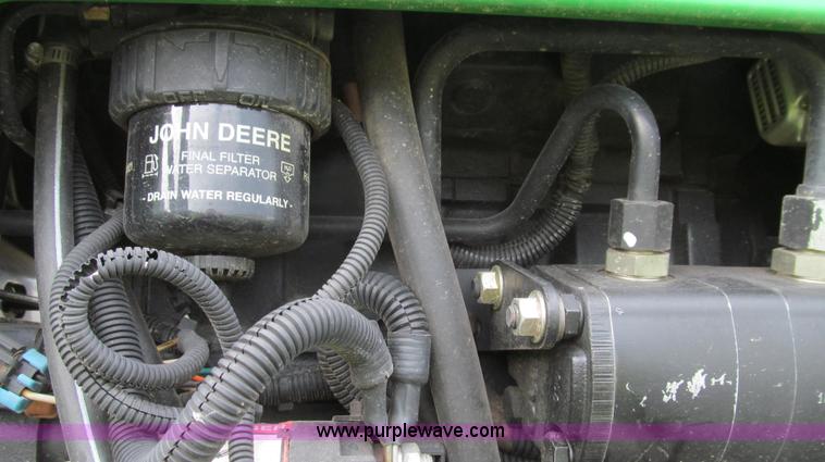 image for item E3993 2003 John Deere 5320 tractor