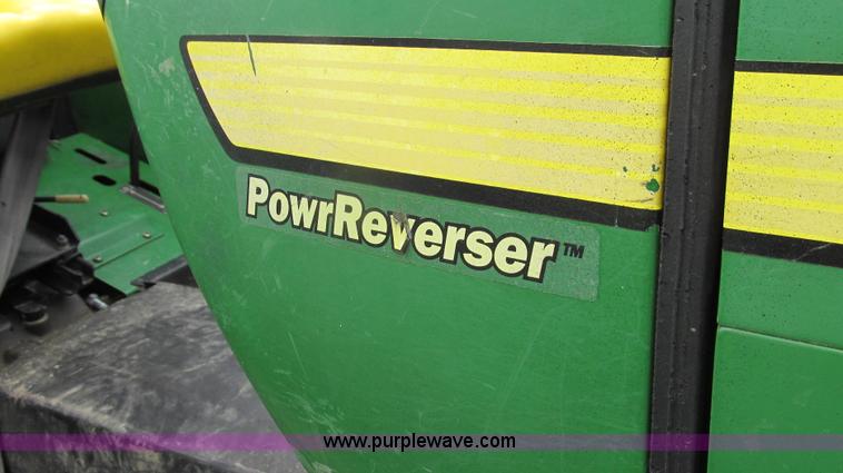 image for item E3993 2003 John Deere 5320 tractor