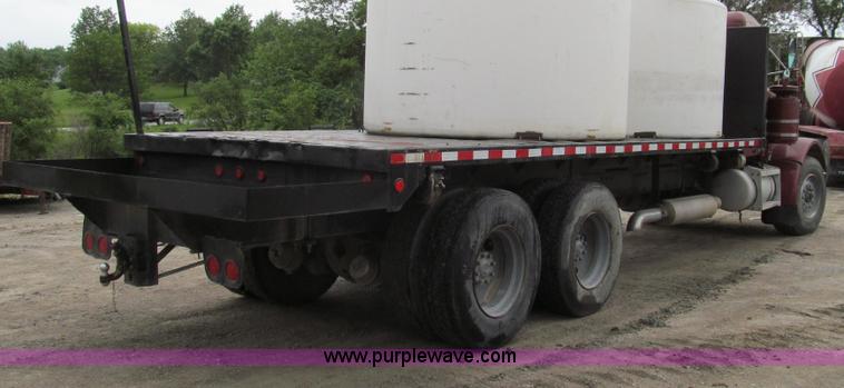 image for item E3997 1987 Peterbilt 357 flatbed truck