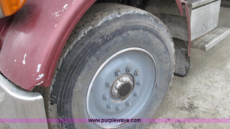 image for item E3997 1987 Peterbilt 357 flatbed truck