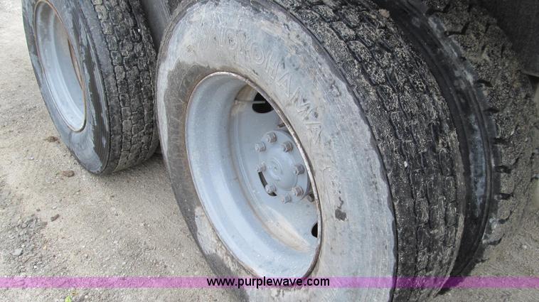 image for item E3997 1987 Peterbilt 357 flatbed truck