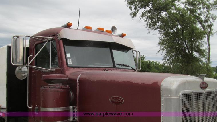 image for item E3997 1987 Peterbilt 357 flatbed truck
