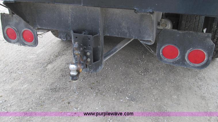 image for item E3997 1987 Peterbilt 357 flatbed truck