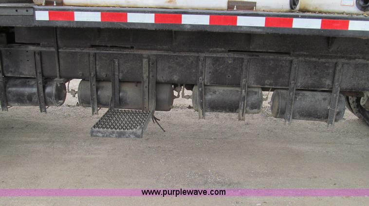 image for item E3997 1987 Peterbilt 357 flatbed truck