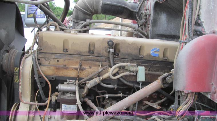 image for item E3997 1987 Peterbilt 357 flatbed truck