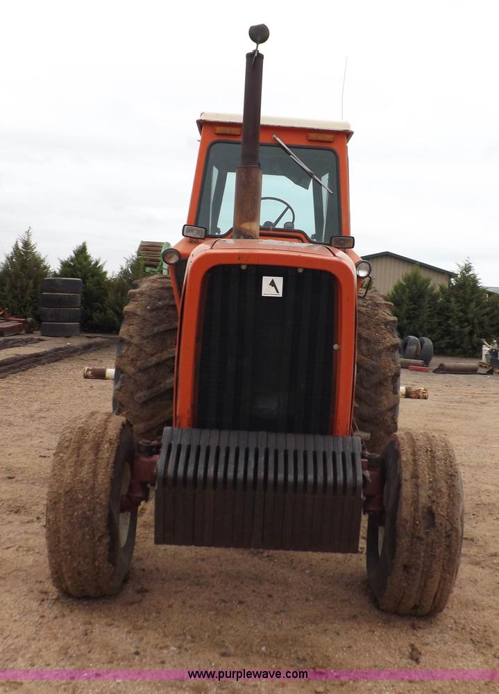 image for item F8727 1976 Allis Chalmers 7080 tractor