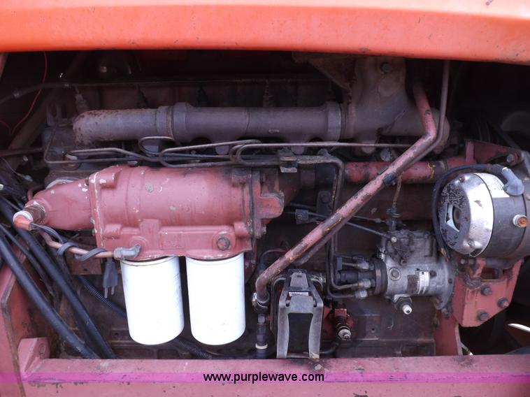 image for item F8727 1976 Allis Chalmers 7080 tractor