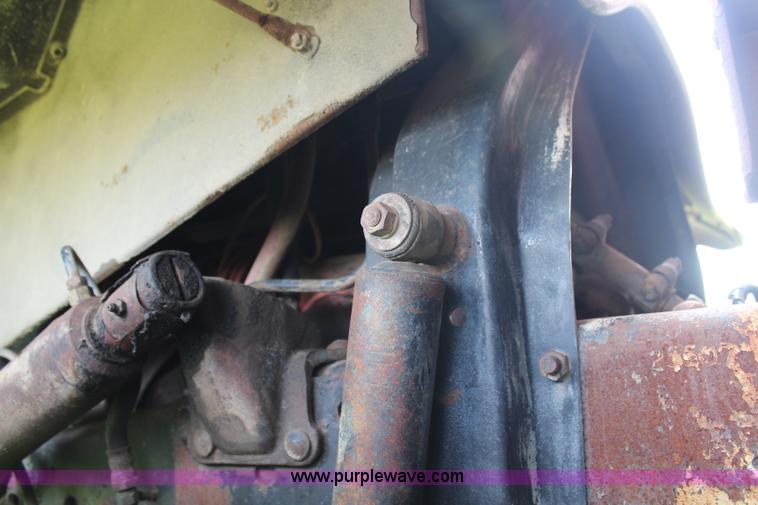 image for item G5036 1975 International Cargo Star 1710B grain truck