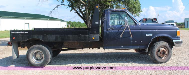 image for item G5038 1991 Ford F350 Super Duty dump bed pickup truck