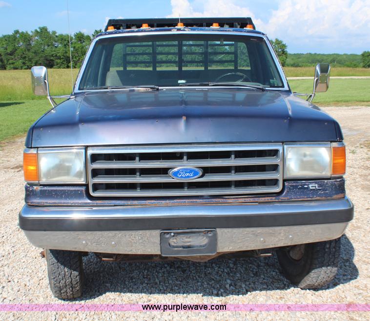image for item G5038 1991 Ford F350 Super Duty dump bed pickup truck