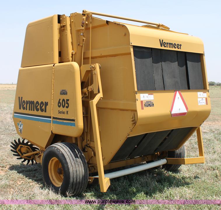 image for item G5755 1995 Vermeer 605K round baler