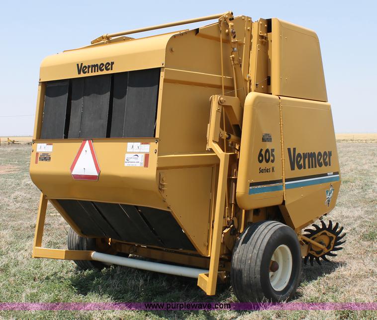 image for item G5755 1995 Vermeer 605K round baler